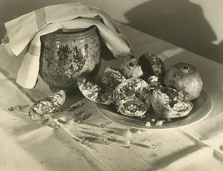 Jean-Marie Auradon :: Still Life of Pomegranates, 1930s. Gevaluxe silver print. | src i-photo central