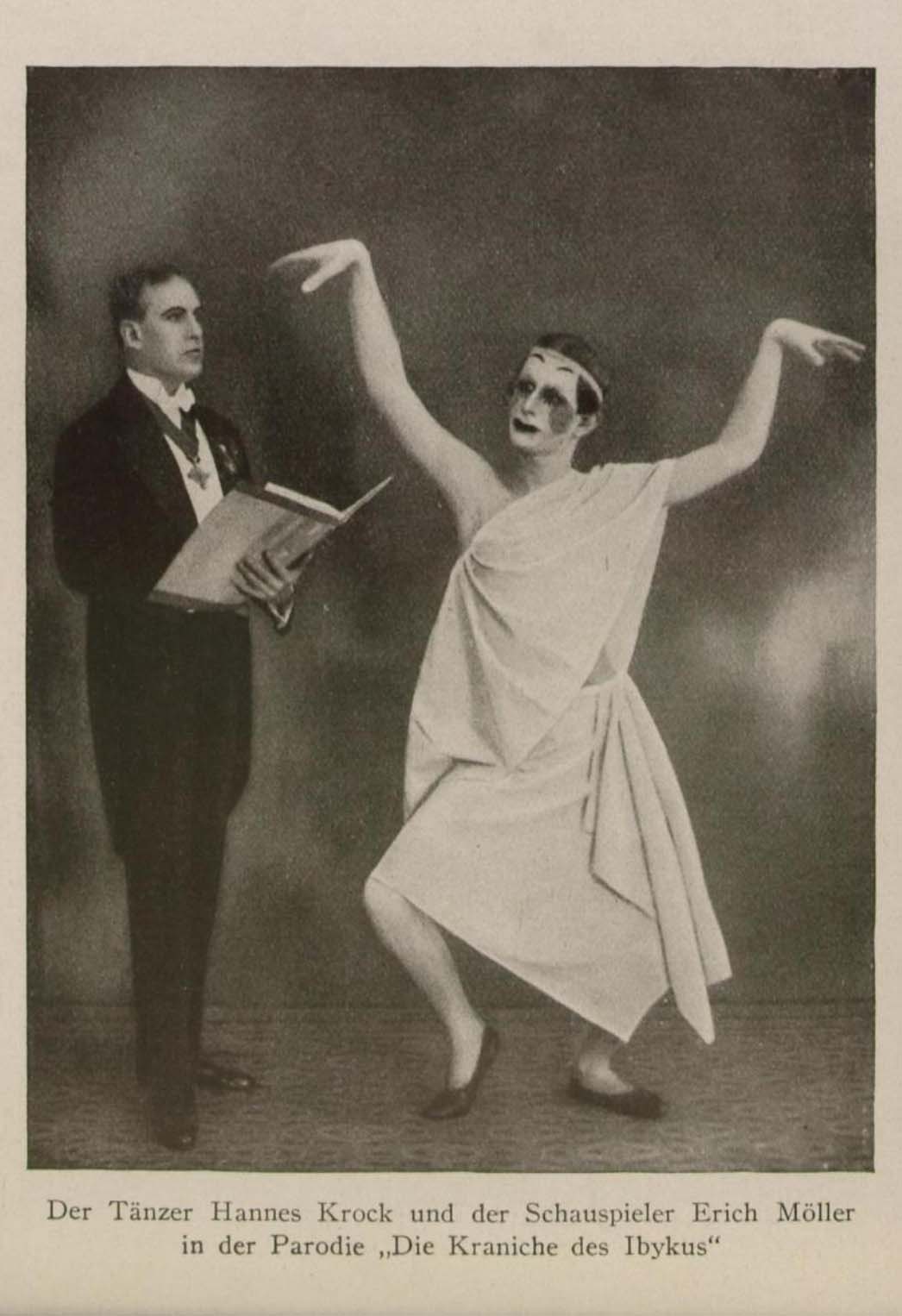 Der Tänzer Hannes Krock und der Schauspieler Erich Möller in der Parodie „Die Kraniche des Ibykus“. Der Querschnitt, B.8, H.10, Oktober 1928